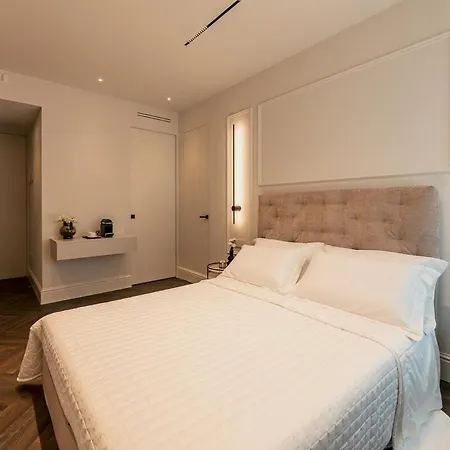 Exclusive Domus Gaudia